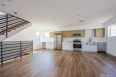 6421 Troost, North Hollywood, CA 91606 - Photo 3