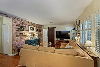 10857 Crockett Street, Los Angeles, CA 91352 - Photo 5