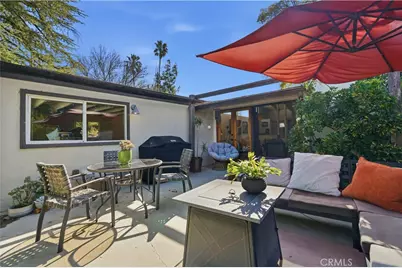 6141 Jumilla, Woodland Hills, CA 91367 - Photo 21