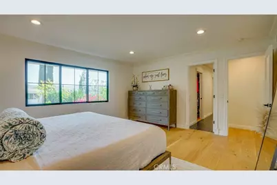 22914 Gershwin Drive, Woodland Hills, CA 91364 - Photo 19