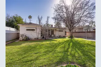 13607 Huston Street, Sherman Oaks, CA 91423 - Photo 33