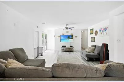 15112 Domino, Van Nuys, CA 91411 - Photo 15