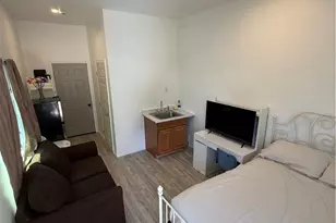 15112 Domino, Van Nuys, CA 91411 - Photo 47