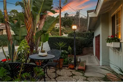 2064 Oak Valley, Glendale, CA 91208 - Photo 53