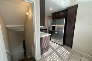 8027 E Naples Ln, Anaheim, CA 92808 - Photo 7