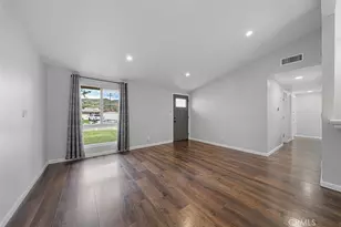 19324 Fairweather, Canyon Country, CA 91351 - Photo 9