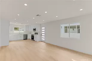 7040 Tyrone Ave, Van Nuys, CA 91405 - Photo 31