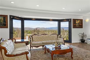 5164 N Faris Ln, Woodland Hills, CA 91364 - Photo 17