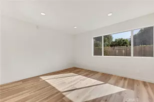 15542 Sherman Way, Van Nuys, CA 91406 - Photo 9
