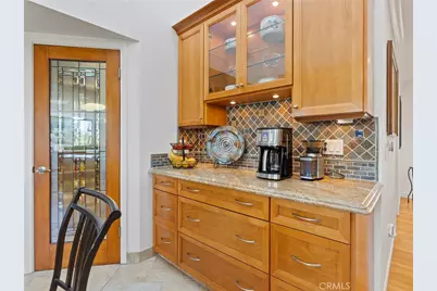 1012 N Sunset Canyon Drive, Burbank, CA 91504 - Photo 7