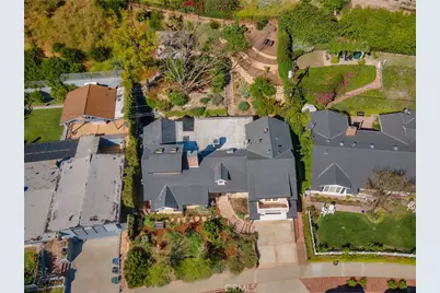 1012 N Sunset Canyon Drive, Burbank, CA 91504 - Photo 69