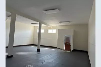 5250 S Hoover, Los Angeles, CA 90037 - Photo 3