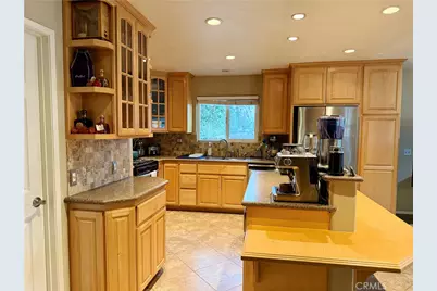 27939 Oakgale, Canyon Country, CA 91351 - Photo 13