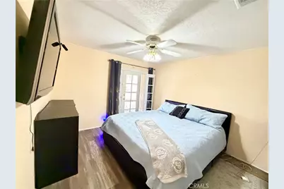 27939 Oakgale, Canyon Country, CA 91351 - Photo 19
