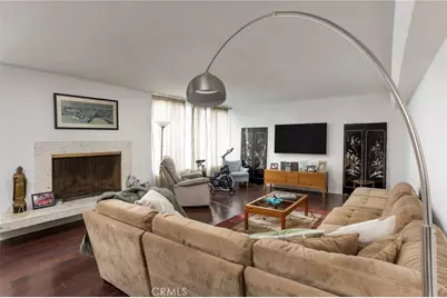 615 E Olive #A, Burbank, CA 91501 - Photo 27