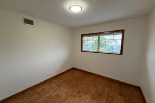 3003 Mesa Verde Dr, Burbank, CA 91504 - Photo 37