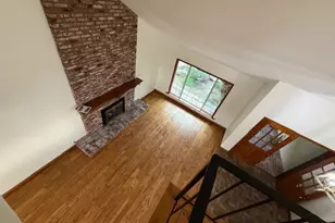 3003 Mesa Verde Dr, Burbank, CA 91504 - Photo 25