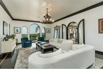 330 Kempton Road, Glendale, CA 91202 - Photo 9