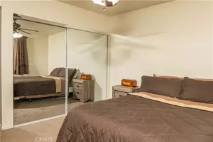 16710 Orange, Paramount, CA 90723 - Photo 19