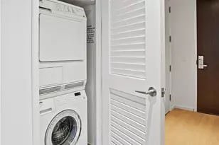 877 Francisco St, Los Angeles, CA 90017 - Photo 33