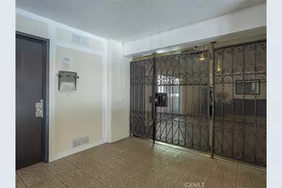 5412 Lindley Avenue #108, Encino, CA 91316 - Photo 7