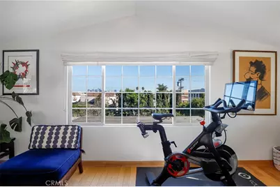 898 S Victoria, Los Angeles, CA 90005 - Photo 47