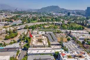 11044 Acama St, Studio City, CA 91602 - Photo 45