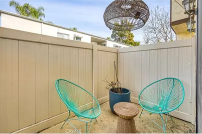 4374 Ventura Canyon #6, Sherman Oaks, CA 91423 - Photo 11