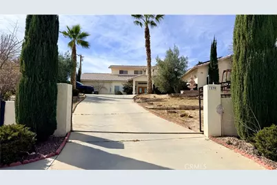 7590 Fairway, Yucca Valley, CA 92284 - Photo 1