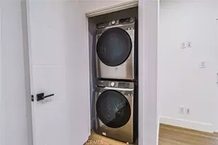 4848 W 17th, Los Angeles, CA 90019 - Photo 53