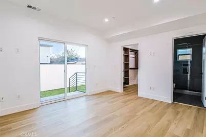 4848 W 17th, Los Angeles, CA 90019 - Photo 25