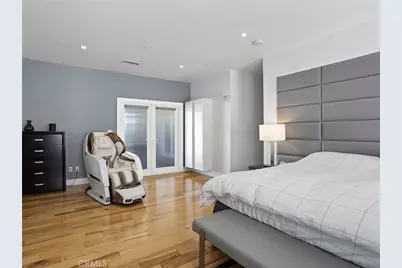 1033 N Pass Avenue, Burbank, CA 91505 - Photo 17