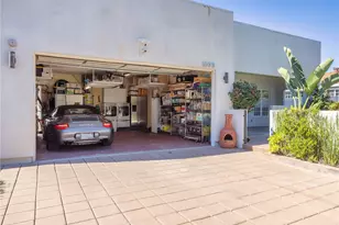 1033 N Pass Ave, Burbank, CA 91505 - Photo 27