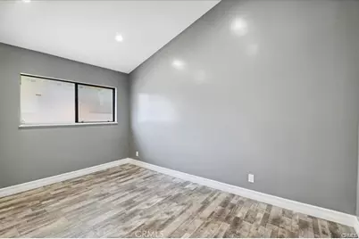 10831 Roycroft Street #72, Los Angeles, CA 91352 - Photo 17