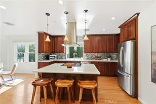 1025 N Screenland Dr, Burbank, CA 91505 - Photo 11