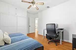 1025 N Screenland Dr, Burbank, CA 91505 - Photo 19