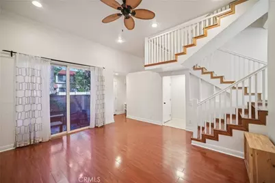 19545 Sherman Way, Reseda, CA 91335 - Photo 7