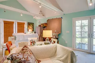 401 S Orchard Dr, Burbank, CA 91506 - Photo 37