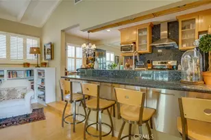 401 S Orchard Dr, Burbank, CA 91506 - Photo 17