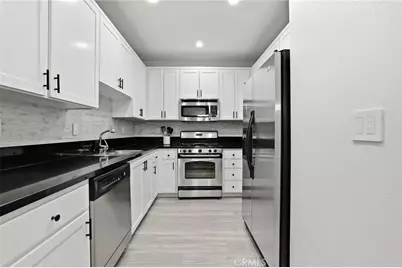 6038 Carlton Way #101, Los Angeles, CA 90028 - Photo 7