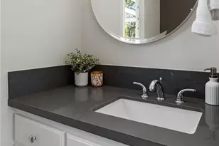 5233 Lemp Ave, Valley Village, CA 91601 - Photo 25