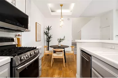 4201 Radford Avenue #3, Studio City, CA 91604 - Photo 7