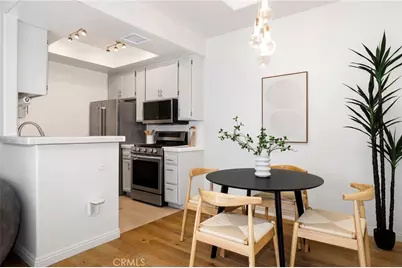 4201 Radford Avenue #3, Studio City, CA 91604 - Photo 3