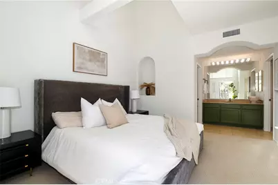 4201 Radford Avenue #3, Studio City, CA 91604 - Photo 11