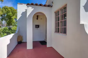 966 E Glenoaks Blvd, Glendale, CA 91207 - Photo 3