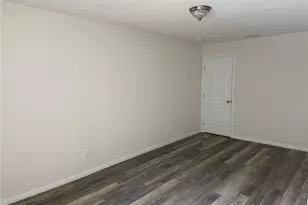 6443 Longridge, Van Nuys, CA 91401 - Photo 13