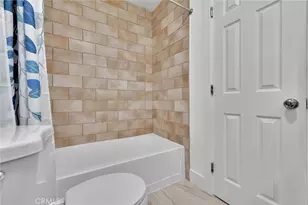 18620 Hatteras, Tarzana, CA 91356 - Photo 17