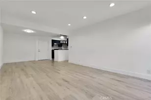 18620 Hatteras, Tarzana, CA 91356 - Photo 5