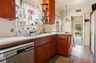 236 W Providencia Ave, Burbank, CA 91502 - Photo 3