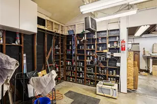 236 W Providencia Ave, Burbank, CA 91502 - Photo 29